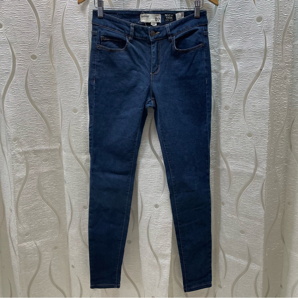 Garage Skinny Jeans Womens 7 Long Dark‎ Wash Excellent Premium Super Soft Denim